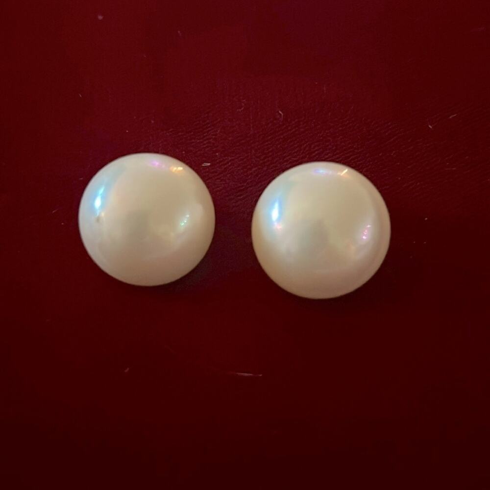 Vintage Dior Pearl Clip Earrings